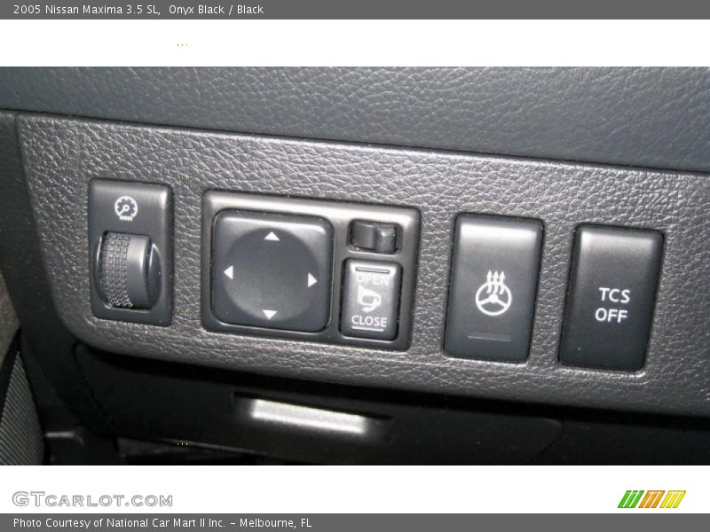 Onyx Black / Black 2005 Nissan Maxima 3.5 SL