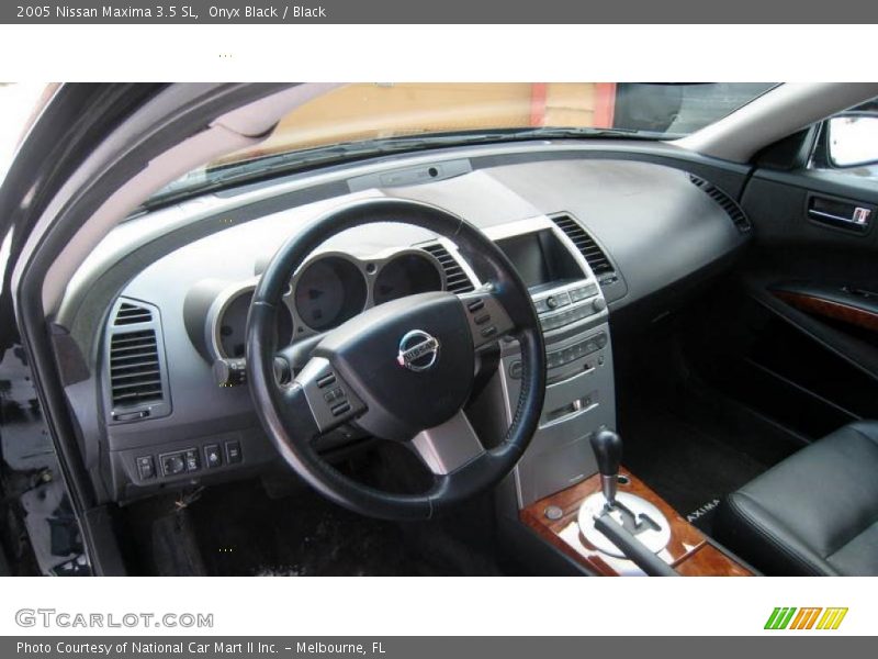 Onyx Black / Black 2005 Nissan Maxima 3.5 SL