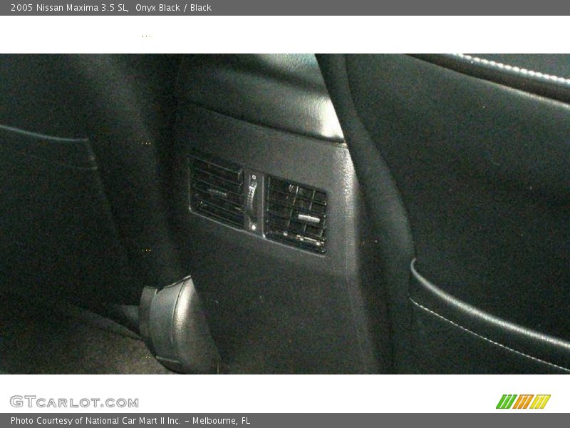 Onyx Black / Black 2005 Nissan Maxima 3.5 SL