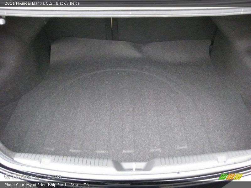  2011 Elantra GLS Trunk