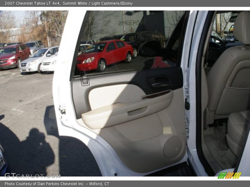 Summit White / Light Cashmere/Ebony 2007 Chevrolet Tahoe LT 4x4