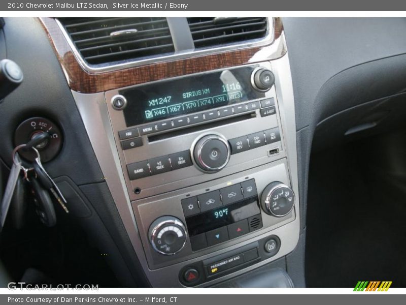 Silver Ice Metallic / Ebony 2010 Chevrolet Malibu LTZ Sedan