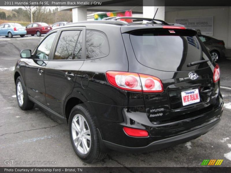 Phantom Black Metallic / Gray 2011 Hyundai Santa Fe SE