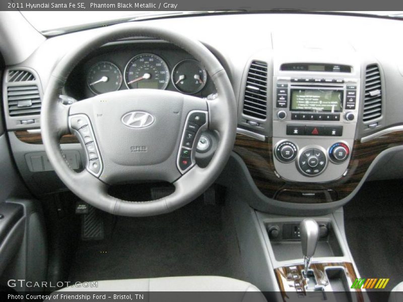 Dashboard of 2011 Santa Fe SE