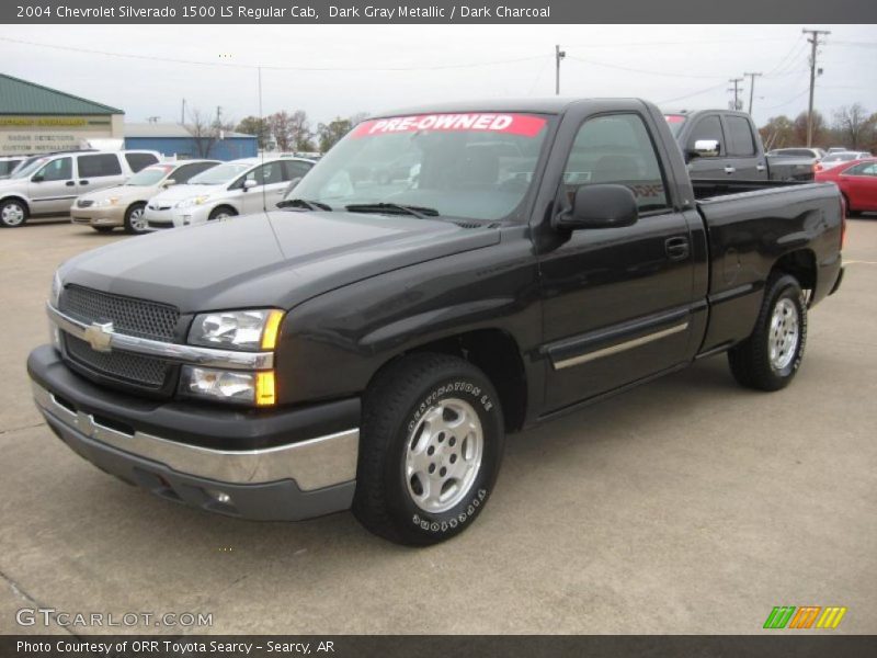 Dark Gray Metallic / Dark Charcoal 2004 Chevrolet Silverado 1500 LS Regular Cab