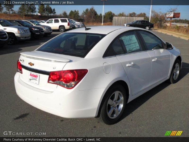 Summit White / Jet Black 2011 Chevrolet Cruze LT