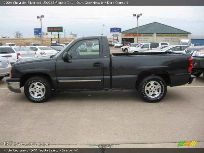 Dark Gray Metallic / Dark Charcoal 2004 Chevrolet Silverado 1500 LS Regular Cab