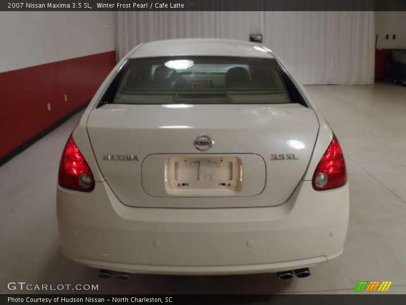 Winter Frost Pearl / Cafe Latte 2007 Nissan Maxima 3.5 SL
