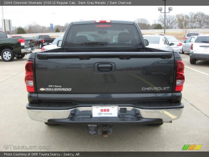 Dark Gray Metallic / Dark Charcoal 2004 Chevrolet Silverado 1500 LS Regular Cab