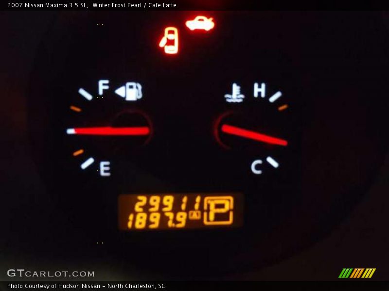 Winter Frost Pearl / Cafe Latte 2007 Nissan Maxima 3.5 SL