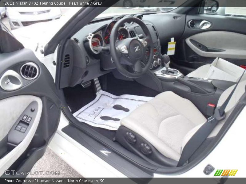  2011 370Z Touring Coupe Gray Interior