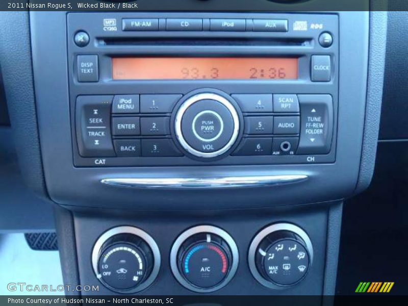 Wicked Black / Black 2011 Nissan Rogue S