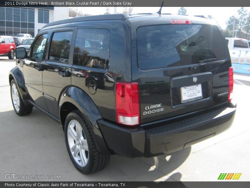Brilliant Black Crystal Pearl / Dark Slate Gray 2011 Dodge Nitro Heat