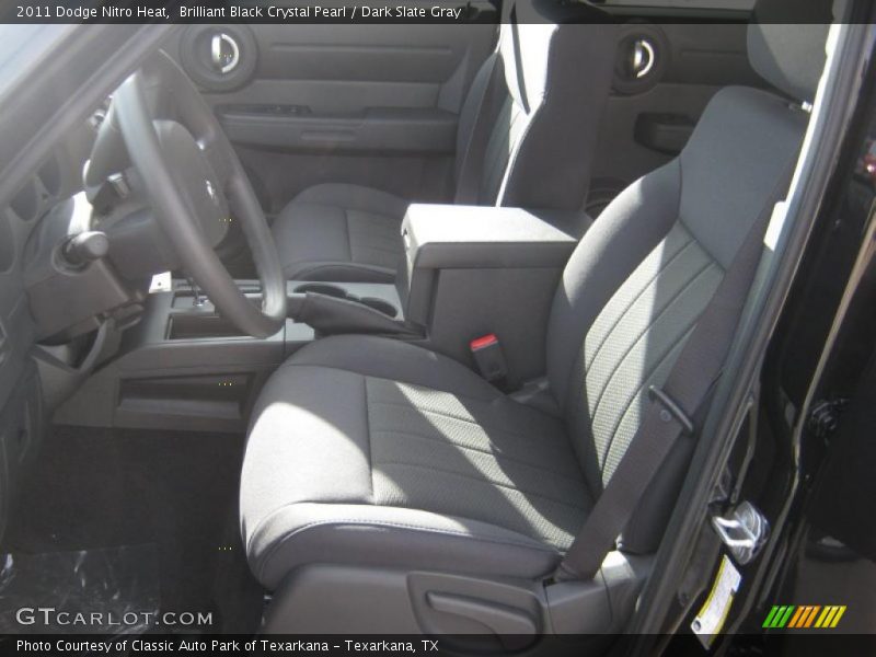 Brilliant Black Crystal Pearl / Dark Slate Gray 2011 Dodge Nitro Heat