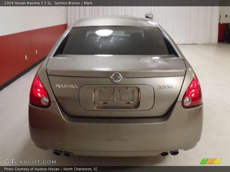 Spirited Bronze / Black 2004 Nissan Maxima 3.5 SL