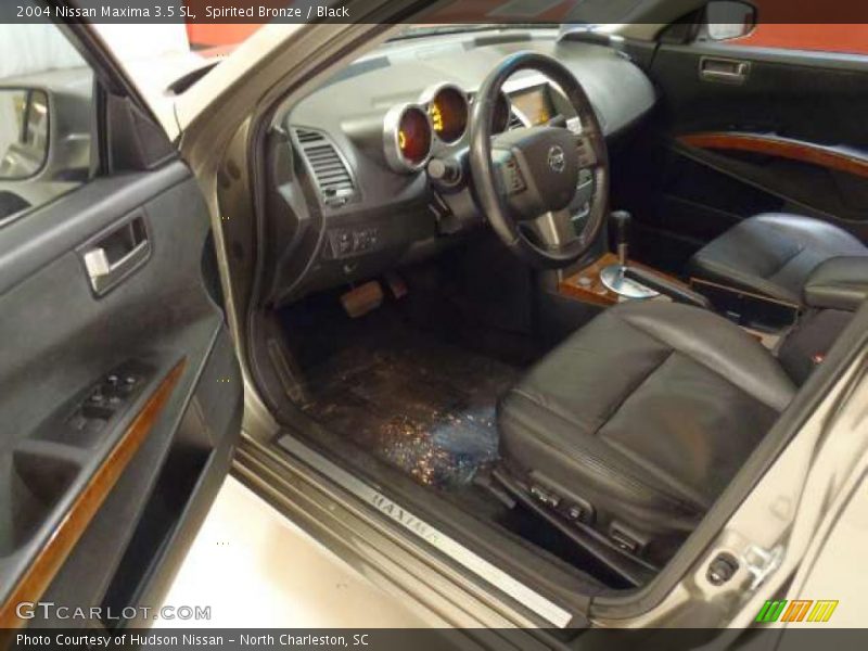 Spirited Bronze / Black 2004 Nissan Maxima 3.5 SL