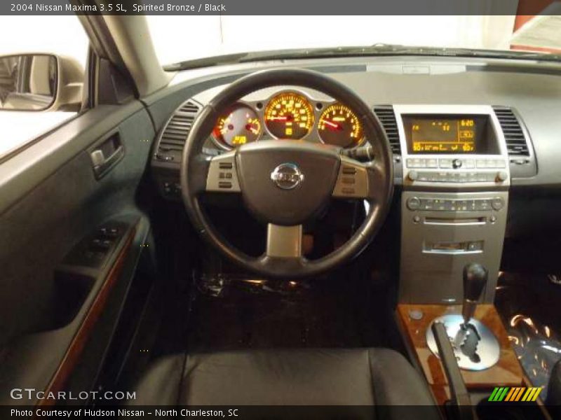 Spirited Bronze / Black 2004 Nissan Maxima 3.5 SL