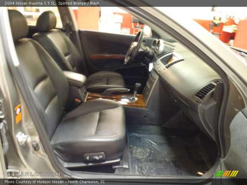Spirited Bronze / Black 2004 Nissan Maxima 3.5 SL