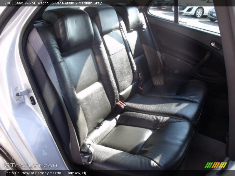 Silver Metallic / Medium Gray 2001 Saab 9-5 SE Wagon