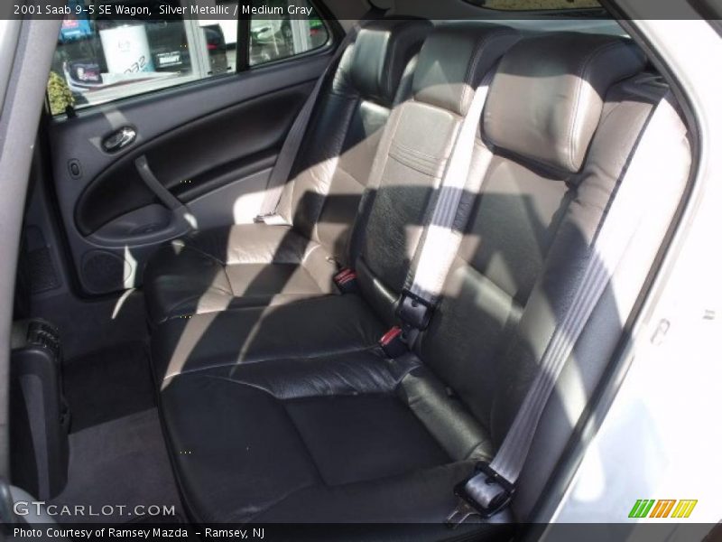 Silver Metallic / Medium Gray 2001 Saab 9-5 SE Wagon