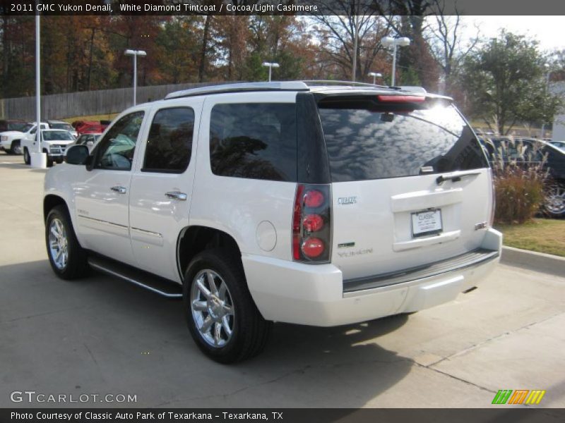 White Diamond Tintcoat / Cocoa/Light Cashmere 2011 GMC Yukon Denali