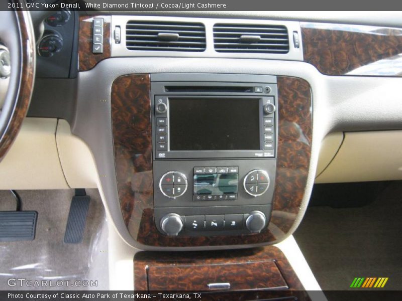 Controls of 2011 Yukon Denali