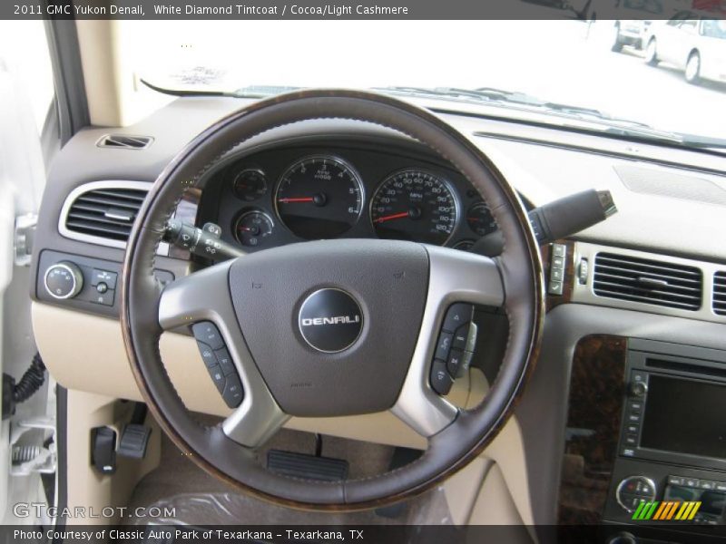  2011 Yukon Denali Steering Wheel