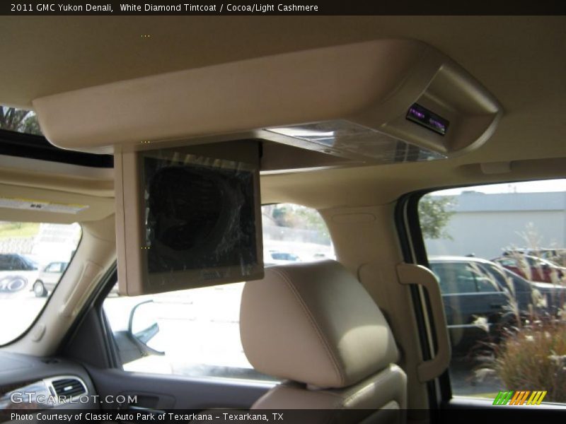 White Diamond Tintcoat / Cocoa/Light Cashmere 2011 GMC Yukon Denali