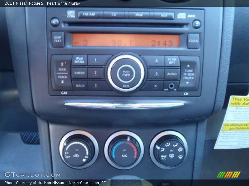 Pearl White / Gray 2011 Nissan Rogue S