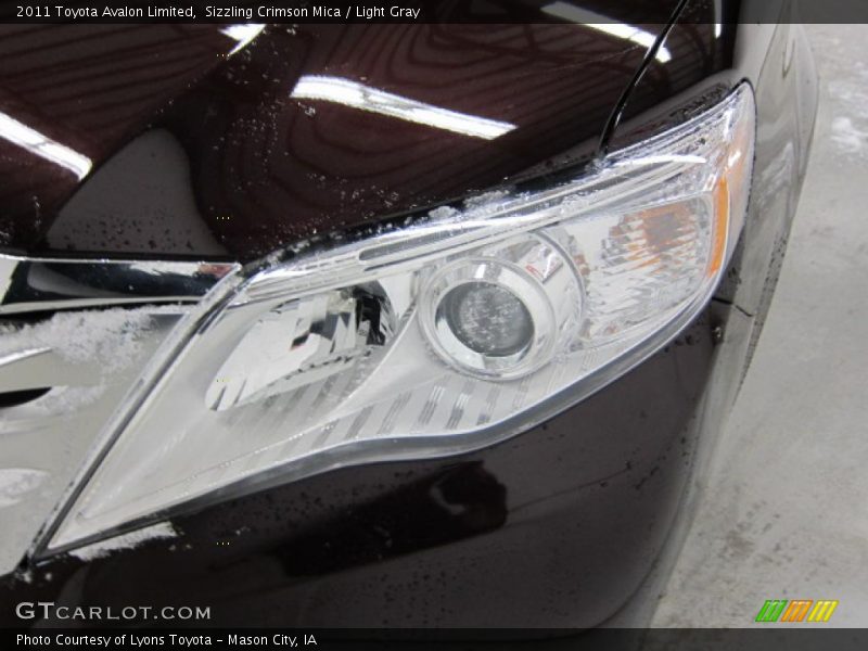 Sizzling Crimson Mica / Light Gray 2011 Toyota Avalon Limited