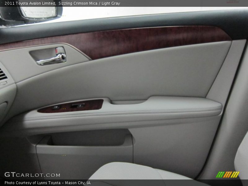 Sizzling Crimson Mica / Light Gray 2011 Toyota Avalon Limited