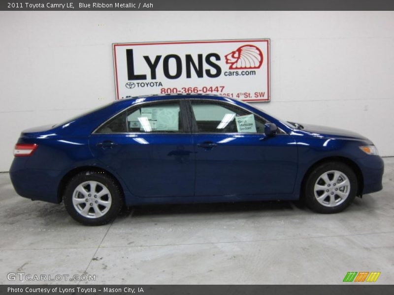 Blue Ribbon Metallic / Ash 2011 Toyota Camry LE
