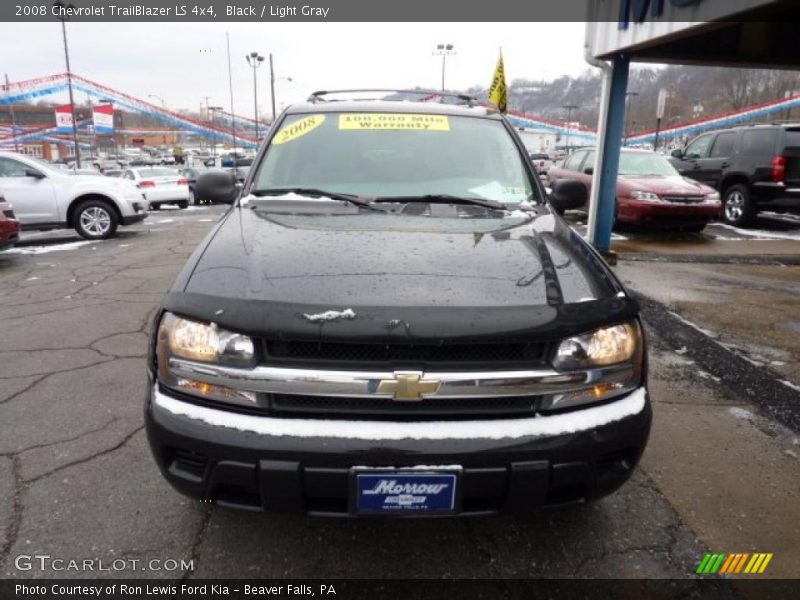 Black / Light Gray 2008 Chevrolet TrailBlazer LS 4x4