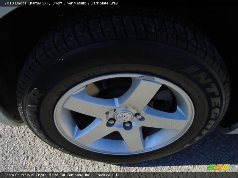 Bright Silver Metallic / Dark Slate Gray 2010 Dodge Charger SXT