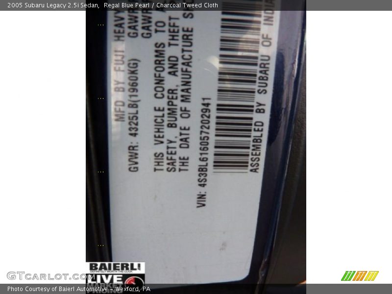 Regal Blue Pearl / Charcoal Tweed Cloth 2005 Subaru Legacy 2.5i Sedan