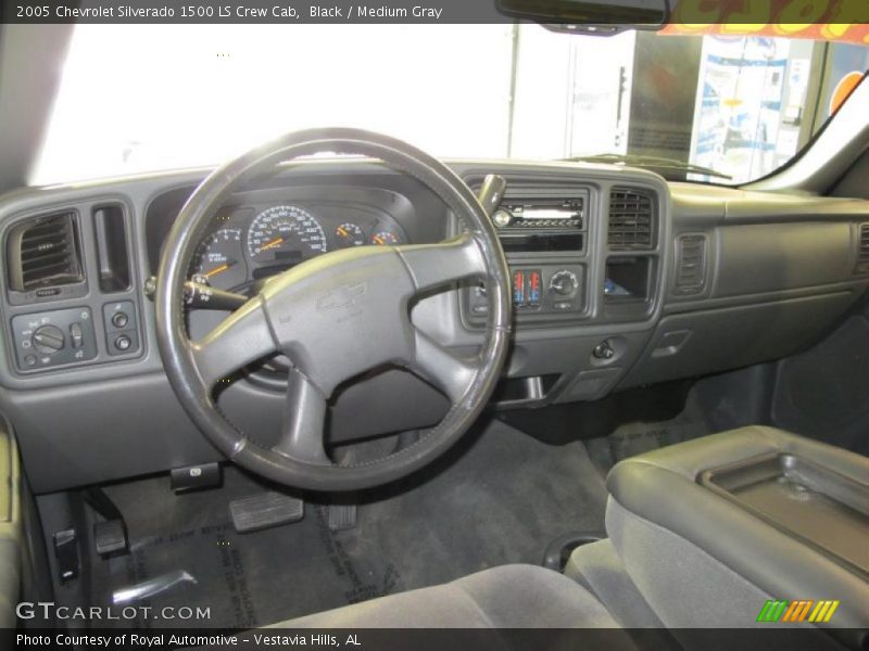 Black / Medium Gray 2005 Chevrolet Silverado 1500 LS Crew Cab