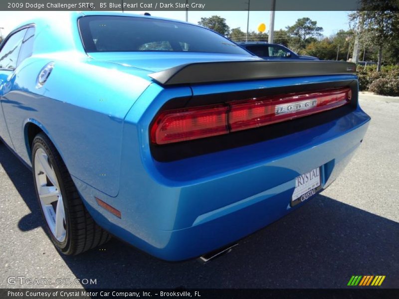 B5 Blue Pearl Coat / Dark Slate Gray 2009 Dodge Challenger SRT8