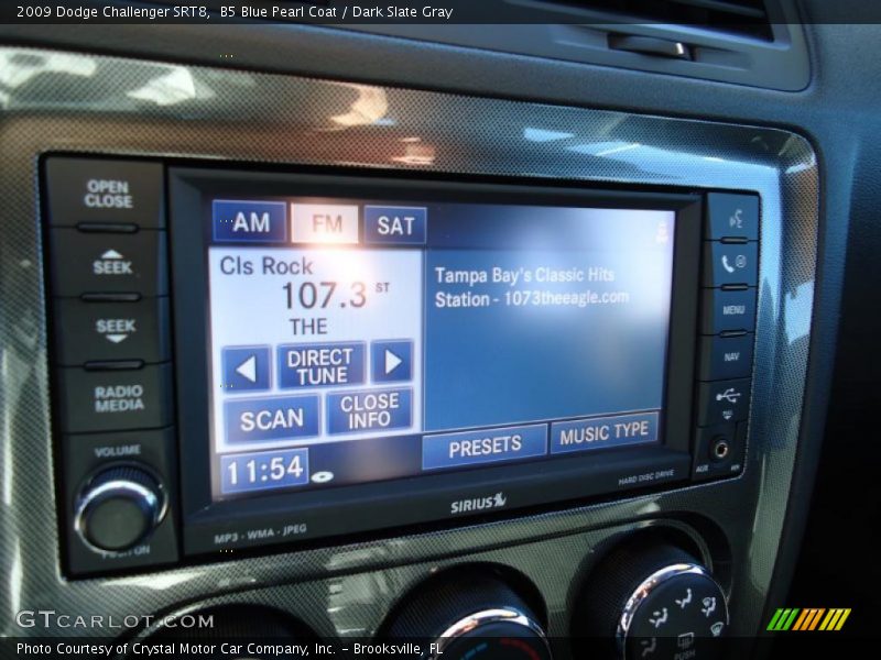 B5 Blue Pearl Coat / Dark Slate Gray 2009 Dodge Challenger SRT8