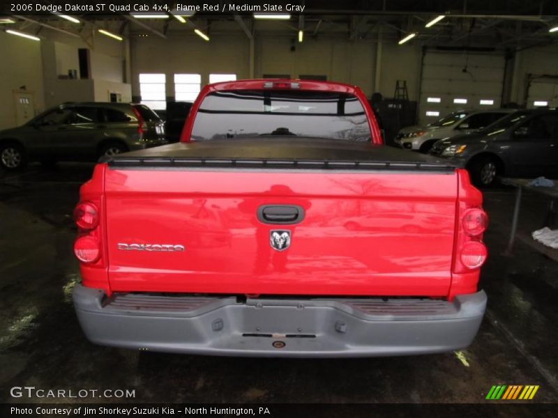 Flame Red / Medium Slate Gray 2006 Dodge Dakota ST Quad Cab 4x4