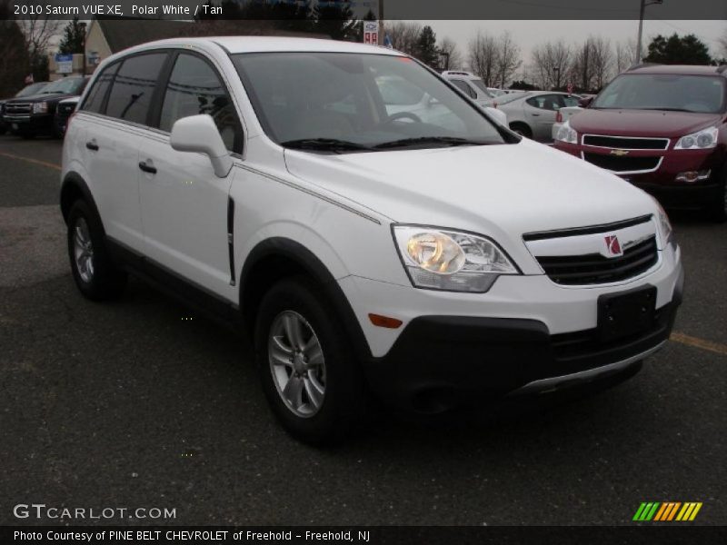 Polar White / Tan 2010 Saturn VUE XE