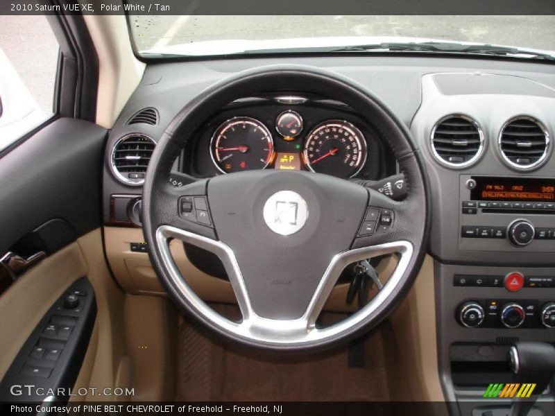 Polar White / Tan 2010 Saturn VUE XE