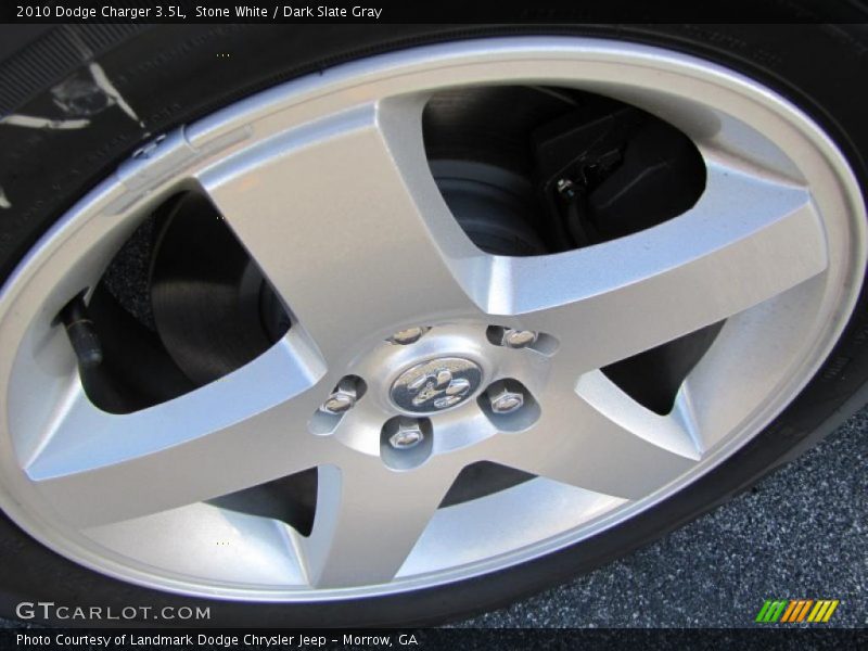 Stone White / Dark Slate Gray 2010 Dodge Charger 3.5L