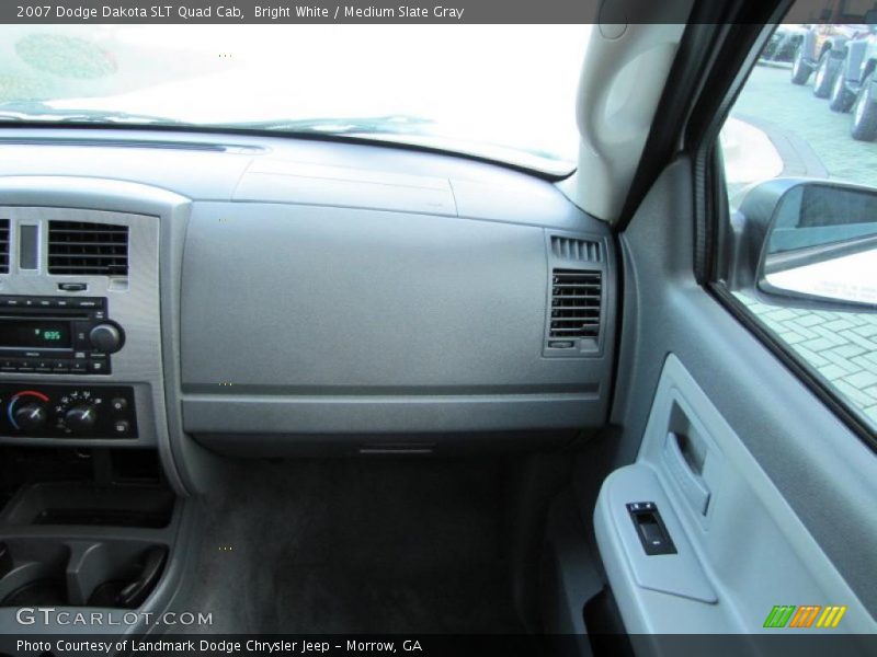 Bright White / Medium Slate Gray 2007 Dodge Dakota SLT Quad Cab