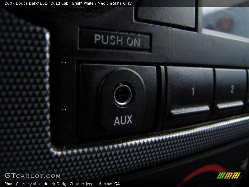 Bright White / Medium Slate Gray 2007 Dodge Dakota SLT Quad Cab