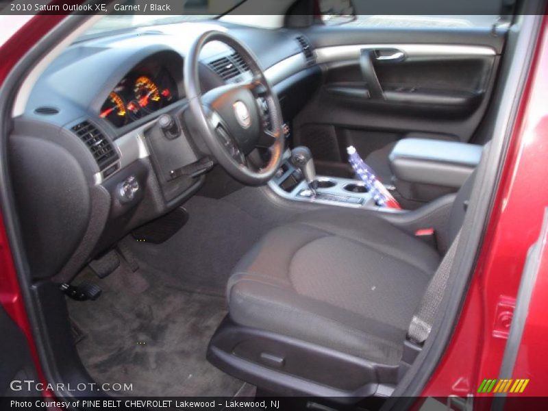 Garnet / Black 2010 Saturn Outlook XE