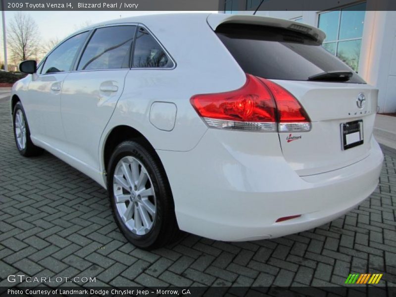 Blizzard Pearl / Ivory 2009 Toyota Venza I4