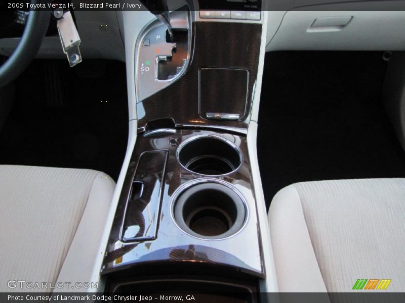 Blizzard Pearl / Ivory 2009 Toyota Venza I4