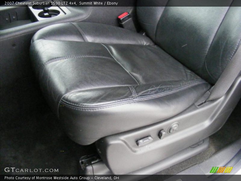 Summit White / Ebony 2007 Chevrolet Suburban 1500 LTZ 4x4