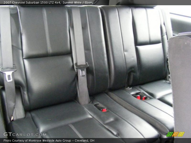 Summit White / Ebony 2007 Chevrolet Suburban 1500 LTZ 4x4