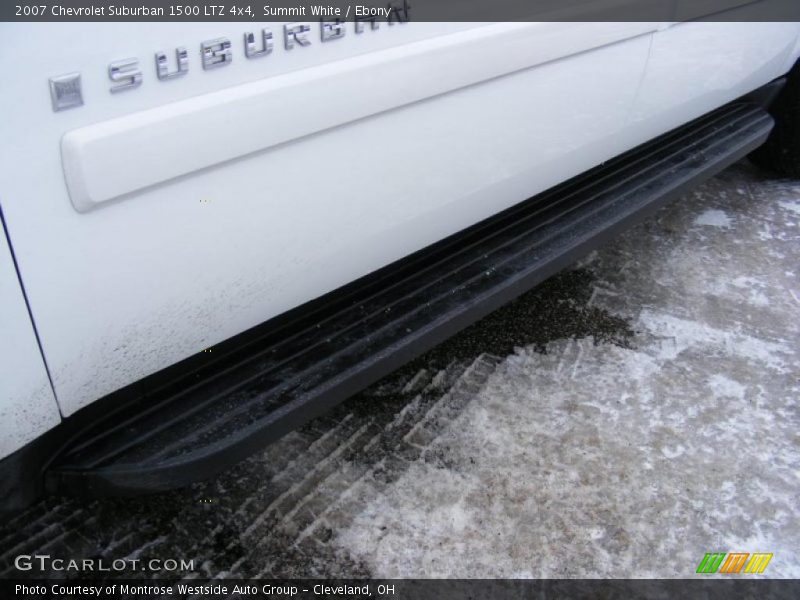 Summit White / Ebony 2007 Chevrolet Suburban 1500 LTZ 4x4